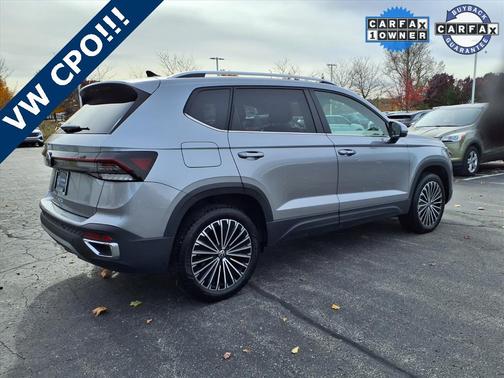 2025 Volkswagen Taos 1.5T SE