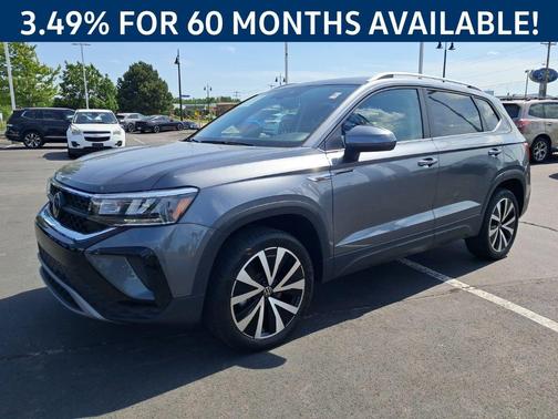 2024 Volkswagen Taos 1.5T SE