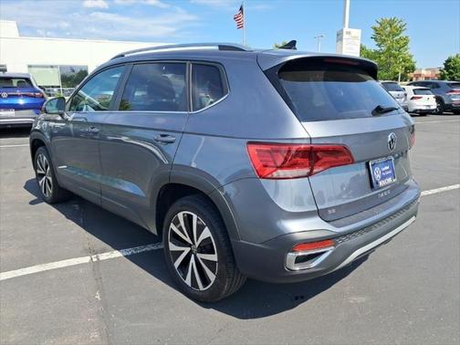 2024 Volkswagen Taos 1.5T SE
