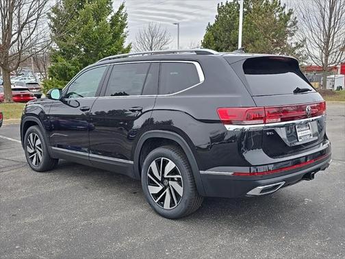 2025 Volkswagen Atlas 2.0T SEL