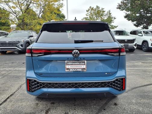 2025 Volkswagen Tiguan 2.0T SE R-Line Black 4MOTION