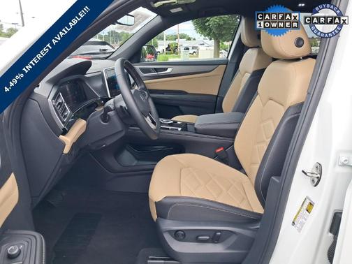 2025 Volkswagen Atlas Cross Sport 2.0T SE w/Technology 4MOTION