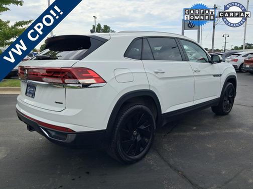 2025 Volkswagen Atlas Cross Sport 2.0T SE w/Technology 4MOTION