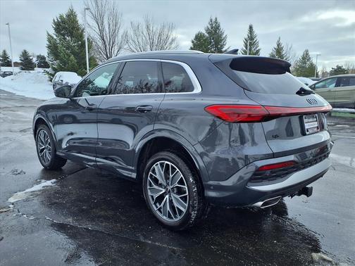 2025 Audi Q5 Premium Plus TFSI quattro S tronic