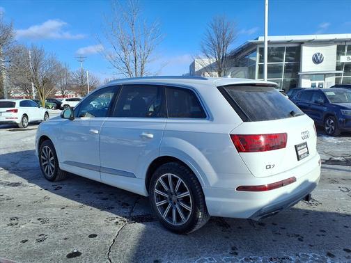 2017 Audi Q7 3.0T Premium
