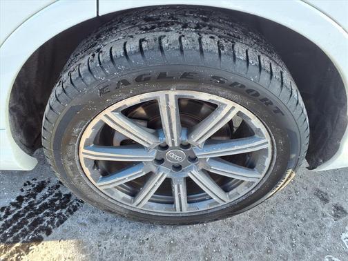 2017 Audi Q7 3.0T Premium