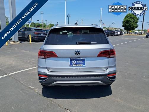 2024 Volkswagen Taos 1.5T SE