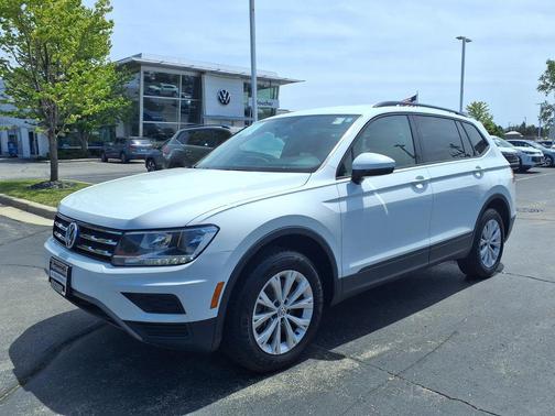 Pure White 2018 Volkswagen Tiguan 2.0T S 4MOTION