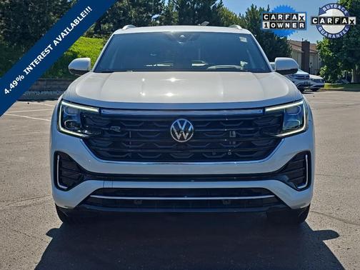 2024 Volkswagen Atlas Cross Sport 2.0T SEL Premium
