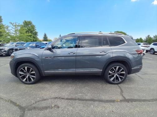 2025 Volkswagen Atlas 2.0T SEL Premium R-Line 4MOTION