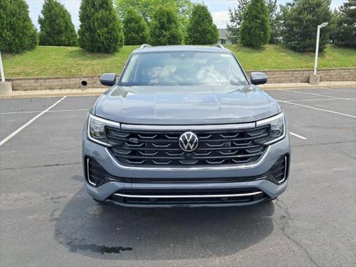 2025 Volkswagen Atlas 2.0T SEL Premium R-Line 4MOTION