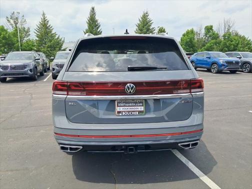 2025 Volkswagen Atlas 2.0T SEL Premium R-Line 4MOTION
