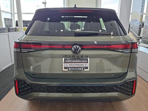 2025 Volkswagen Tiguan 2.0T SE R-Line Black 4MOTION