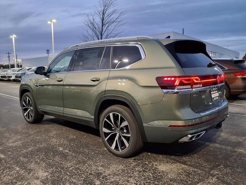 2026 Volkswagen Atlas 2.0T SEL Premium R-Line 4MOTION