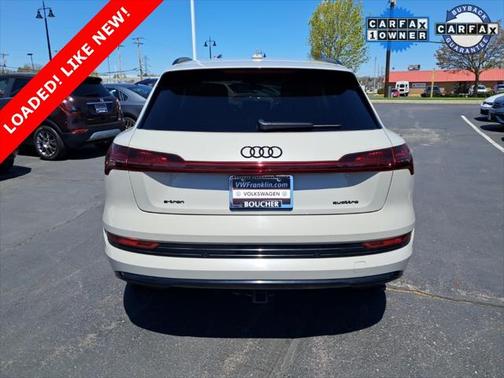 2021 Audi e-tron Premium Plus