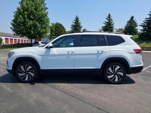 2025 Volkswagen Atlas 2.0T SE w/Technology 4MOTION