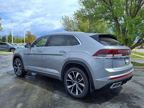 Silver Mist 2026 Volkswagen Atlas Cross Sport 2.0T SEL Premium