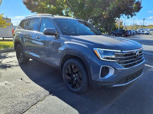 2026 Volkswagen Atlas 2.0T SE w/Technology 4MOTION