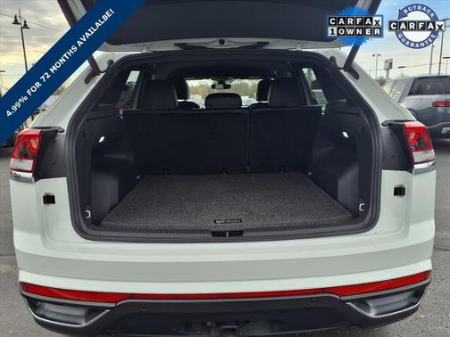 2025 Volkswagen Atlas Cross Sport 2.0T SE w/Technology 4MOTION