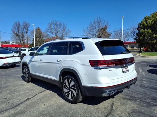 2025 Volkswagen Atlas 2.0T SEL