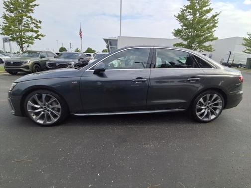 2022 Audi A4 45 S line Premium Plus