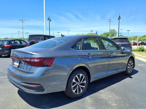 Platinum Gray 2026 Volkswagen Jetta 1.4T S