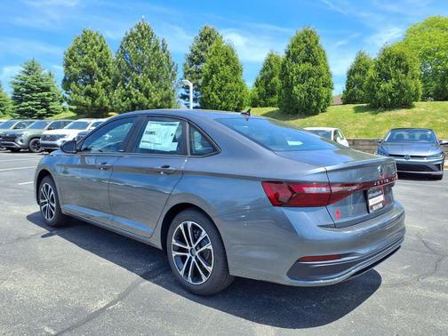 Platinum Gray 2026 Volkswagen Jetta 1.4T S