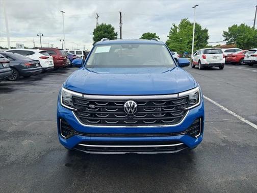 2025 Volkswagen Atlas 2.0T SEL Premium R-Line 4MOTION