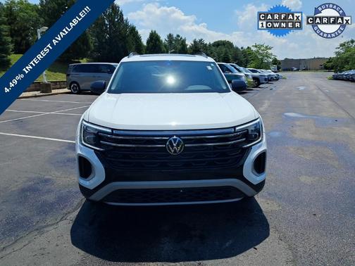 2024 Volkswagen Atlas 2.0T SE w/Technology 4MOTION