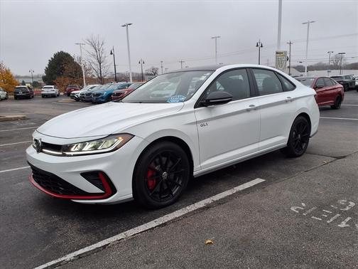 2025 Volkswagen Jetta GLI 2.0T Autobahn