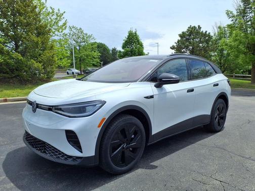 opal white with black roof 2026 Volkswagen ID.4 AWD Pro S Plus