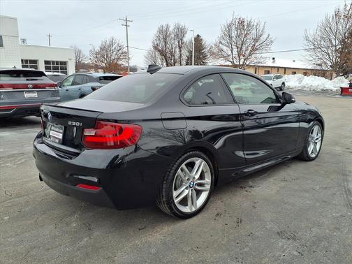 2017 BMW 230 230i