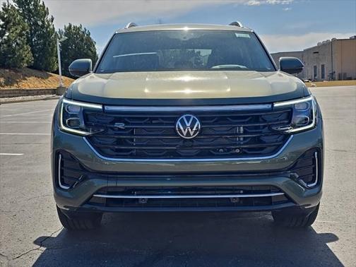 2025 Volkswagen Atlas 2.0T SEL Premium R-Line 4MOTION