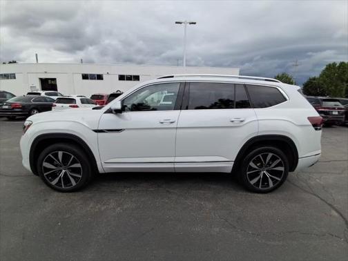 2024 Volkswagen Atlas 2.0T SEL Premium R-Line 4MOTION
