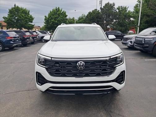 2024 Volkswagen Atlas 2.0T SEL Premium R-Line 4MOTION