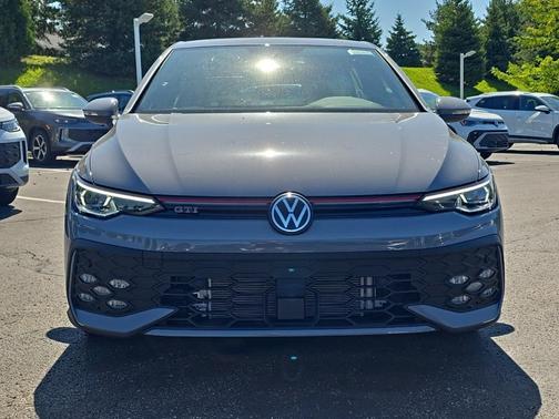 2025 Volkswagen Golf GTI 2.0T S DSG