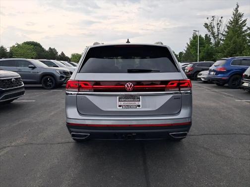 2025 Volkswagen Atlas 2.0T SE w/Technology 4MOTION