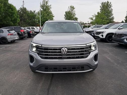 2025 Volkswagen Atlas 2.0T SE w/Technology 4MOTION