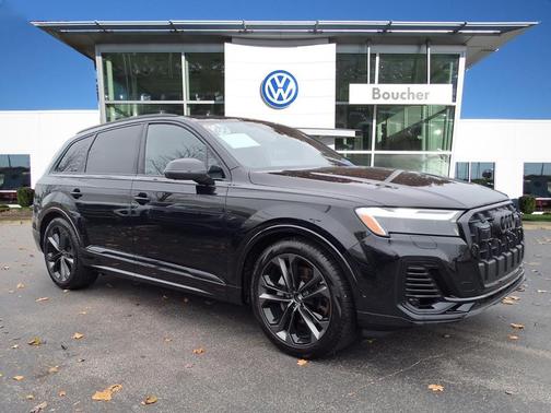 2025 Audi Q7 55 Premium Plus