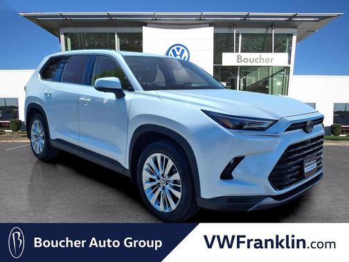 Pearl 2025 Toyota Grand Highlander Platinum