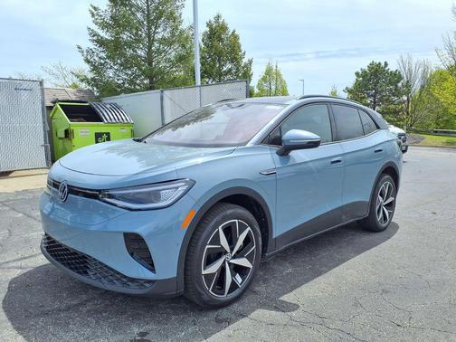 arctic blue metallic 2026 Volkswagen ID.4 AWD Pro S