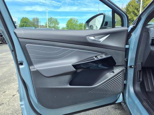 arctic blue metallic 2026 Volkswagen ID.4 AWD Pro S