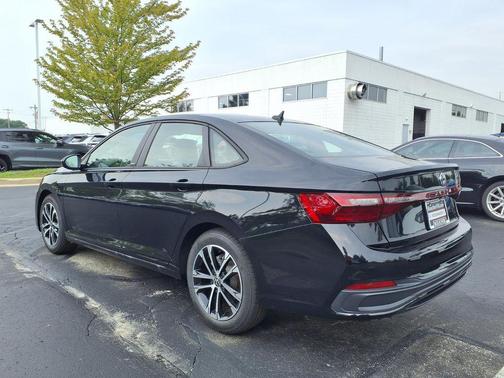 Deep Black 2026 Volkswagen Jetta 1.4T S