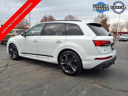 2025 Audi Q7 55 Premium Plus