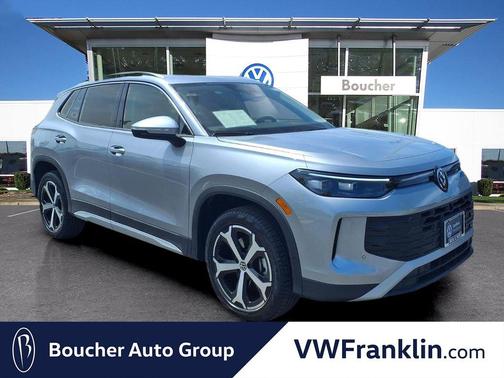 pyrite silver metallic 2026 Volkswagen Tiguan 2.0T SE 4MOTION
