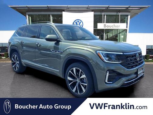 Avocado Green Pearl 2026 Volkswagen Atlas 2.0T SEL Premium R-Line 4MOTION
