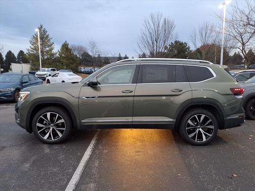 2026 Volkswagen Atlas 2.0T SEL Premium R-Line 4MOTION