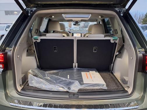 2026 Volkswagen Atlas 2.0T SEL Premium R-Line 4MOTION