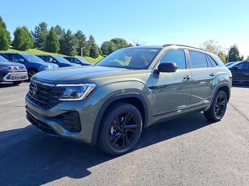 2026 Volkswagen Atlas Cross Sport 2.0T SEL