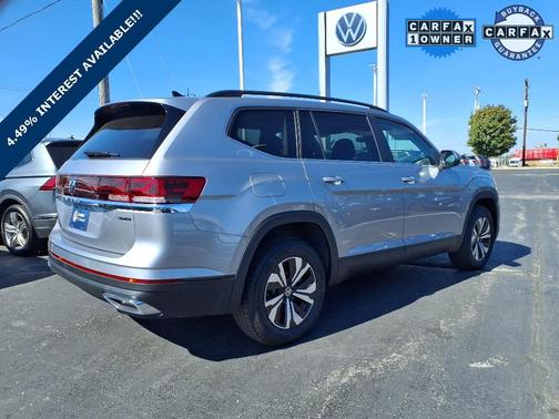 2025 Volkswagen Atlas 2.0T SE